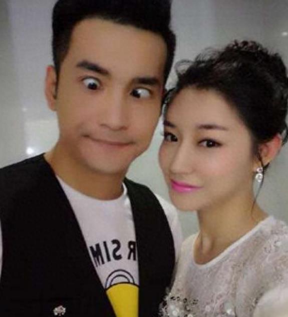 赵本山最火的徒弟“文松”,妻子漂亮迷人