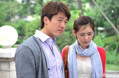 ​男主抛弃女主娶女配，女主霸气回来复仇，最后却跟男配在一起了