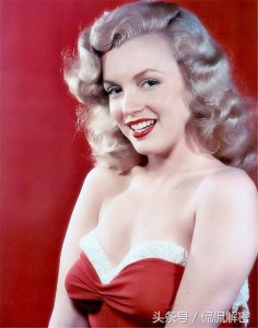 ​玛丽莲梦露：最经典的五张照片！性感到无法用语言形容！