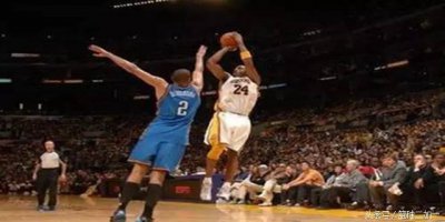 ​篮球实用小技巧：后仰跳投