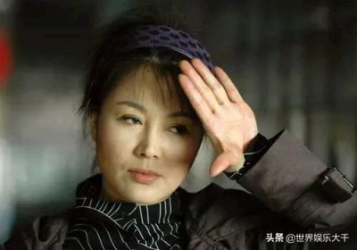 ​嫁给富商的于小慧，却遭家暴出轨，离婚后经商今身价上亿仍单身