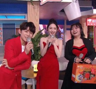 ​宋茜回应舞台跟王鹤棣亲上了