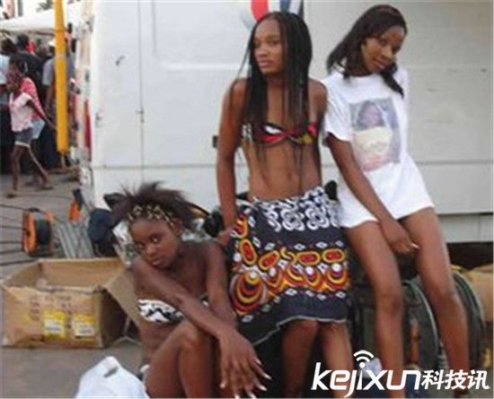 世界各地惊人风俗大揭秘:给女人食男精