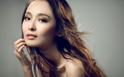 ​美女明星李曼